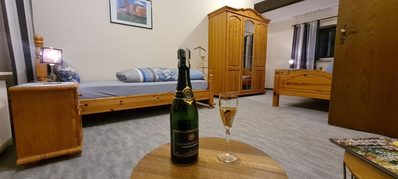 Ferienwohnung Pia Mettlach Buitenkant foto